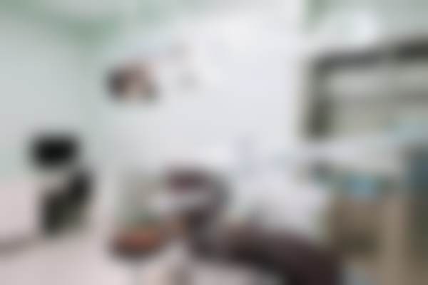 吴忠青铜峡杏仁口腔门诊部医生名单:专精团队为你护航