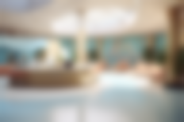 鞍山市中 心医院口腔科电话号码：随时询问不等待