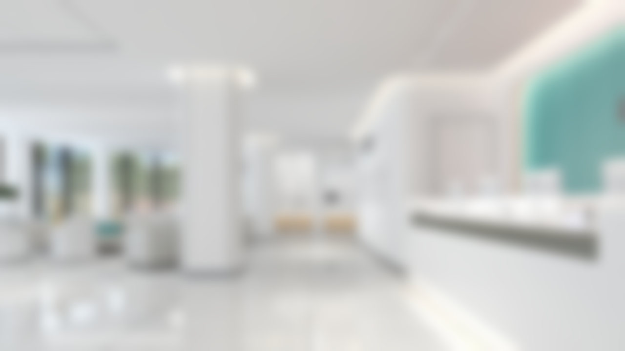 成都团圆口腔医院（高新院区）王旗医生适合做种植牙吗