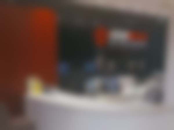 七、医生简介：蔡敏医生，从业多年口腔美学修复骨干医生