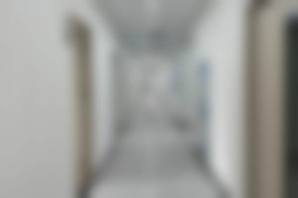 西宁中诺口腔医院罗锦医生手术排期紧张吗