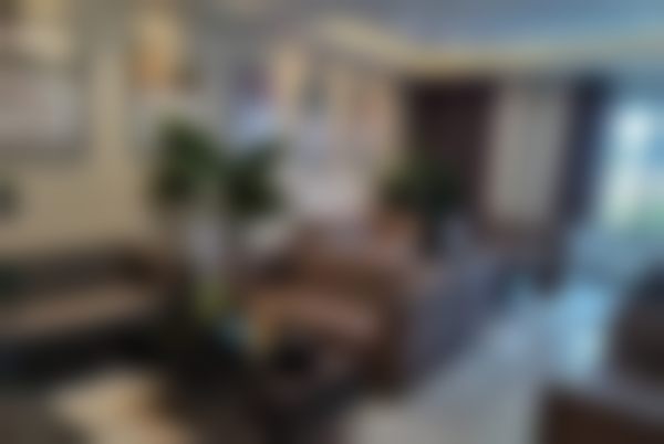 巫秋霞医生技术特点：精细与创新并存