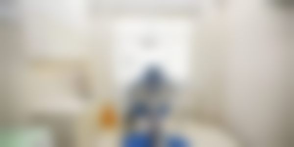 栗晗医生看诊优势：专精贴心，全程关怀