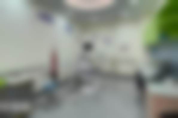 柳州荣军蓝天口腔门诊部营业时间