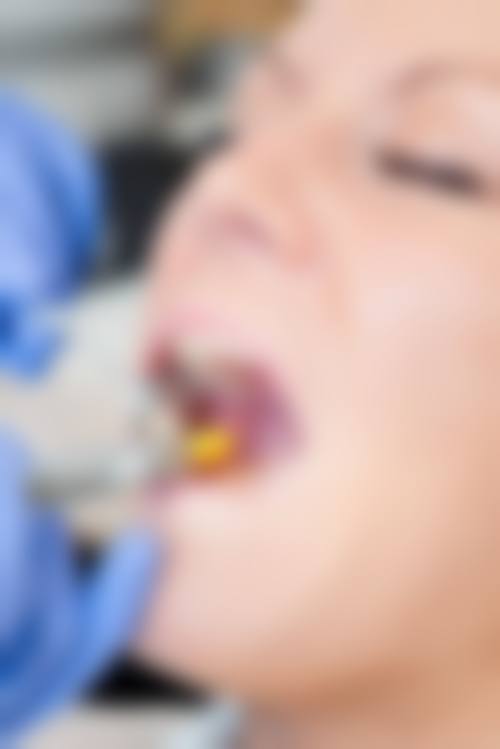 陈旭在方城万超口腔的价格体系与服务价值